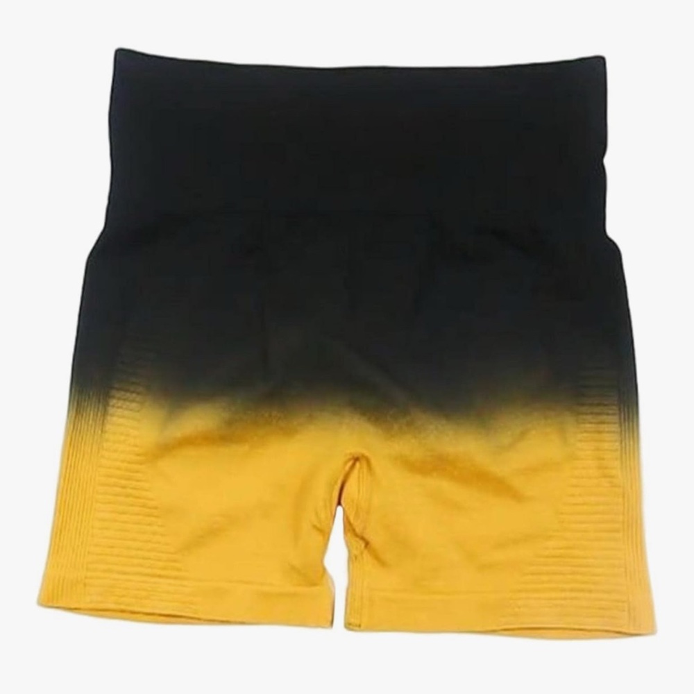 Gradient Black and Yellow Women's Shorts scrunch but